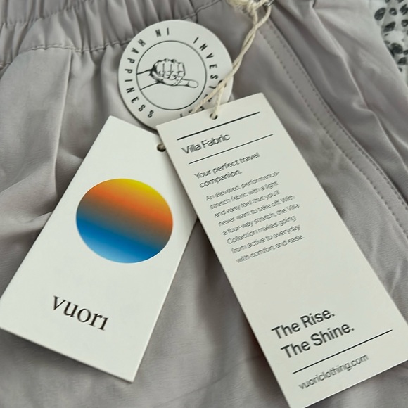 Vuori Villa Cargo Joggers - side pockets for hands and lower side cargo pockets - Picture 10 of 16